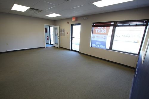unit-5-4 Lowell Rd, North Reading, MA, 01864-1671 | Card Image