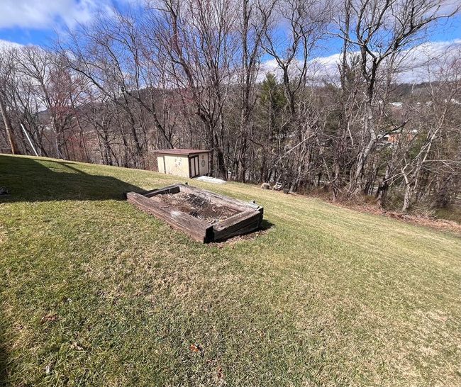 348 Rainbow Cir, House other with 3 bedrooms, 2 bathrooms and null parking in Independence VA | Image 32