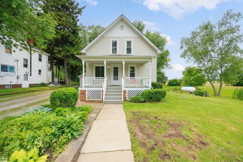 8609 Rattle Run Rd, Columbus, MI, 48063-1908 | Card Image
