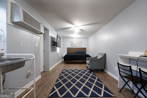 2-970 Hubbard St Sw, Atlanta, GA, 30310-3045 | Card Image