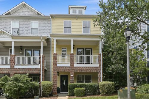 336 Kinellan Ln, Cary, NC, 27519-8642 | Card Image