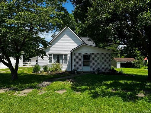 205 E North St, Winslow, IN, 47598-5413 | Card Image