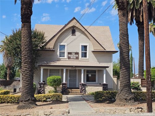 6836 Palm Ave, Highland, CA, 92346-2513 | Card Image