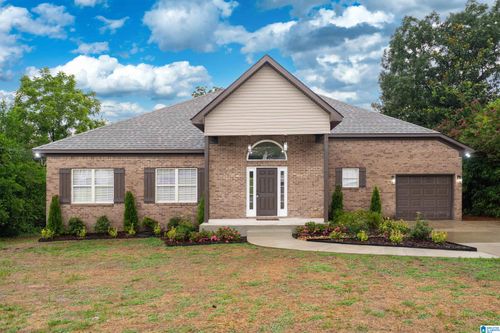 2808 8th St Ne, CENTER POINT, AL, 35215-2720 | Card Image