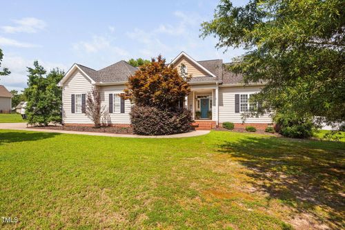 1824 Ferrell Meadows Dr, Zebulon, NC, 27597-9413 | Card Image