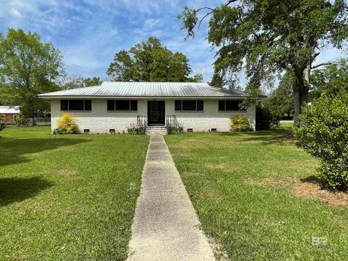 402 W Myrtle Ave, Foley, AL, 36535-1941 | Card Image