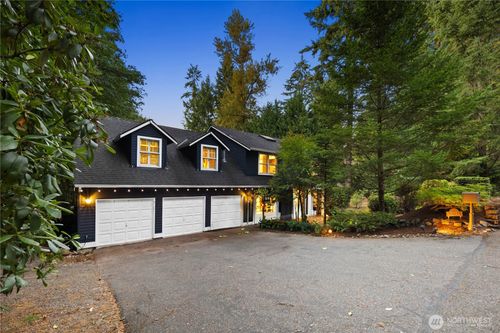 16502 Ne 180th Pl, Woodinville, WA, 98072-5215 | Card Image
