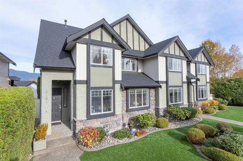 {{alt}} | Card Image