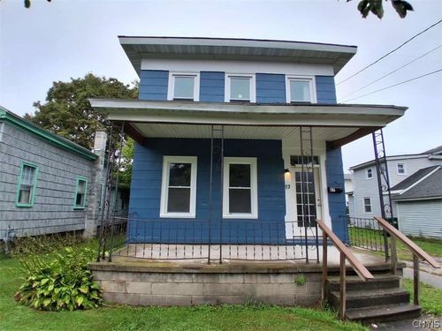 67 W Albany St, Oswego, NY, 13126-3635 | Card Image