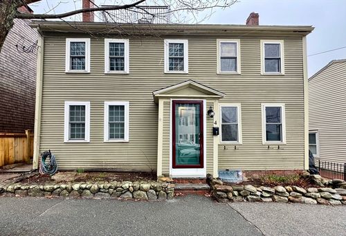 2-4 Kent St, Newburyport, MA, 01950-2305 | Card Image