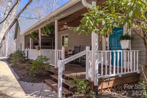 38 Sutton Knob Rd, Candler, NC, 28715-9149 | Card Image