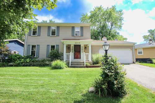 1706 Peachtree Dr, Valparaiso, IN, 46383 | Card Image