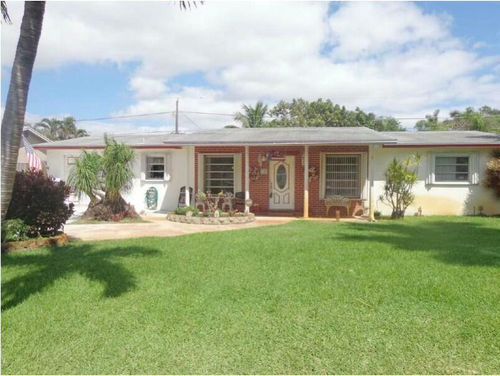 2745 Cambridge Rd, LAKE WORTH, FL, 33462-3812 | Card Image