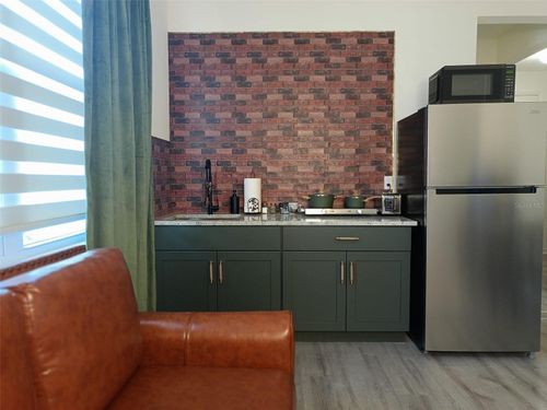 320 Spirit Landings Cir, WINTER HAVEN, FL, 33880-5211 | Card Image