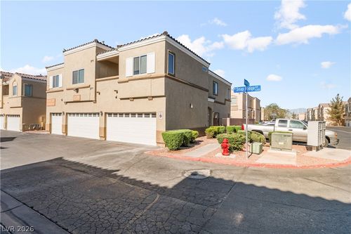 3-6329 Snap Ridge St, North Las Vegas, NV, 89081-3849 | Card Image