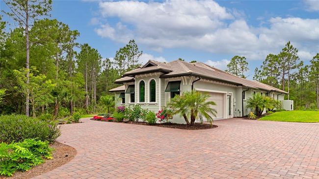 Side entry attached 2 Car Garage | Image 52