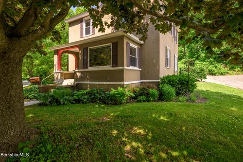 75 Housatonic St, Lee, MA, 01238-1305 | Card Image