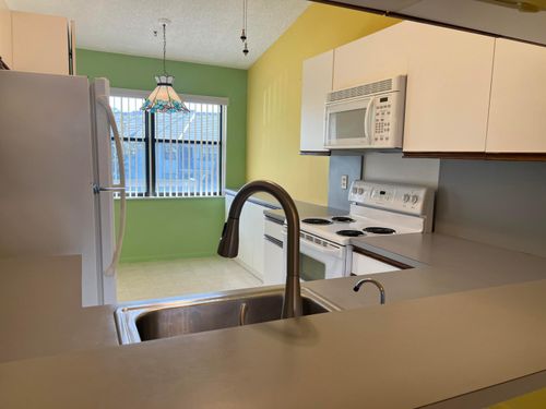 202-7649 Tahiti Ln, Lake Worth, FL, 33467-4957 | Card Image