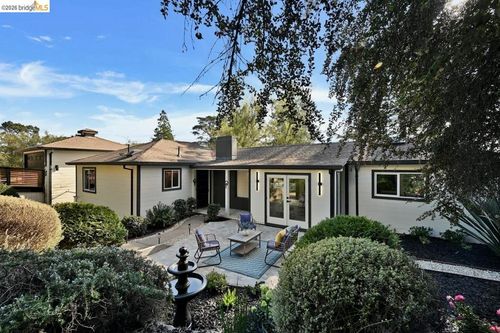6773 Wilton Dr, Oakland, CA, 94611-1704 | Card Image