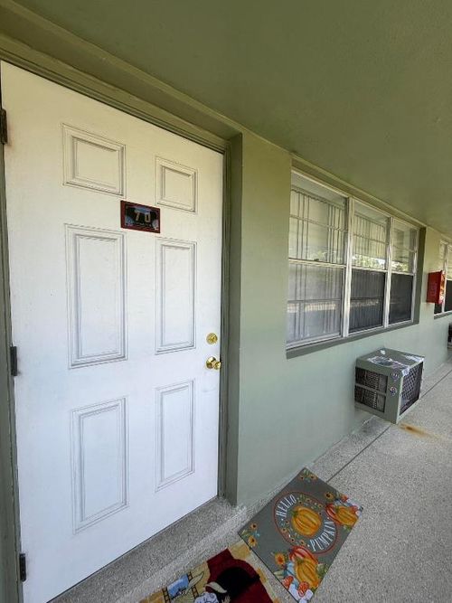70 Easthampton C, West Palm Beach, FL, 33417-1912 | Card Image