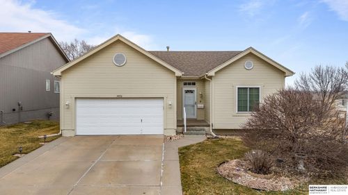 14516 Locust Street, Omaha, NE, 68116 | Card Image