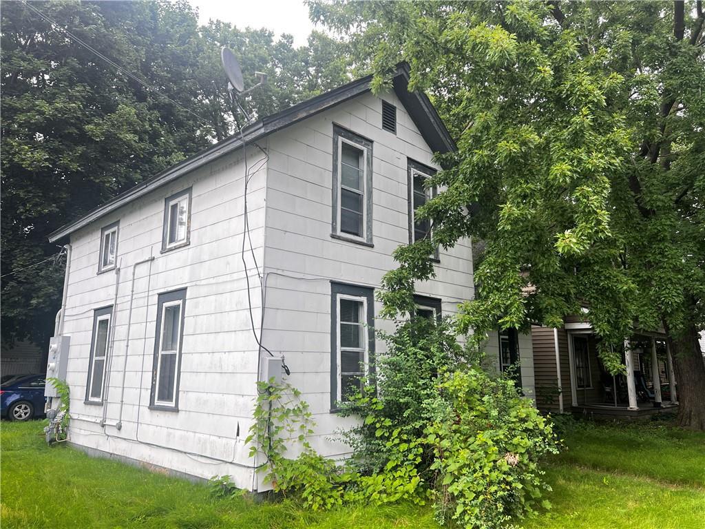 2nd Ave, Eau Claire, WI 54703