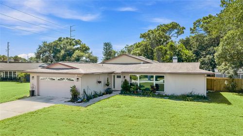 802 Embassy Rd, Largo, FL, 33771-1131 | Card Image