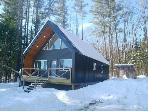 1451 Main Rd, Chatham, NH, 03813-5324 | Card Image