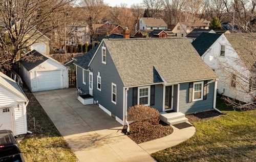 1443 1st Street Nw, Rochester, MN, 55901 | Card Image