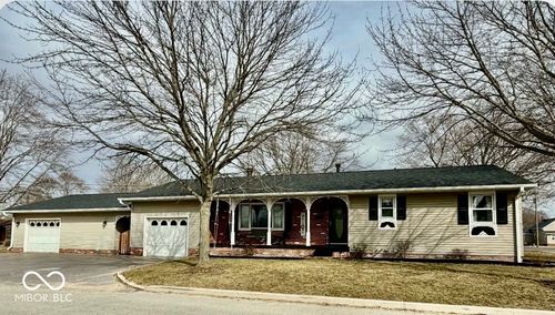 1202 7th St, Covington, IN, 47932-1040 | Card Image