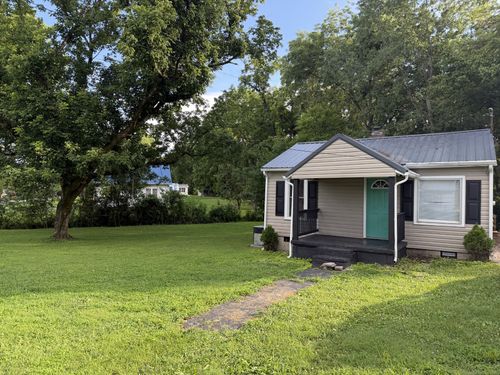 708 S Franklin St, Tullahoma, TN, 37388-4230 | Card Image