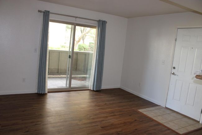 1245 Lakeview Cir, Condo with 1 bedrooms, 1 bathrooms and null parking in Pittsburg CA | Image 12