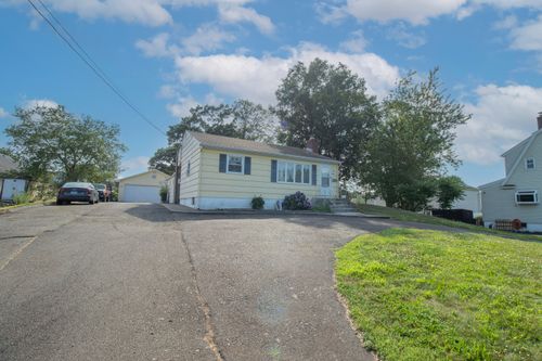 100 S End Rd, New Haven, CT, 06512-4442 | Card Image