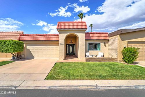 7944 E Vista Dr, Scottsdale, AZ, 85250-7652 | Card Image