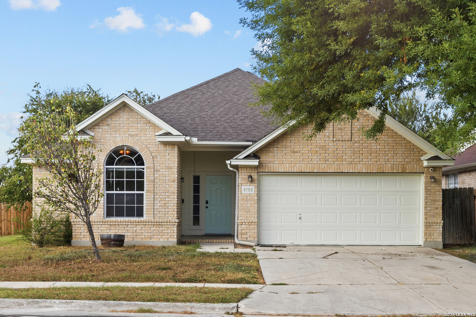 Residential in Converse 2