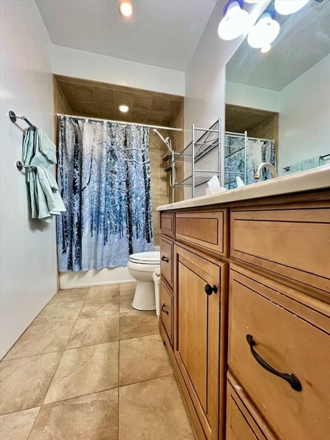 158 Highland Ave, Home with 6 bedrooms, 3 bathrooms and 2 parking in Winthrop MA | Image 27
