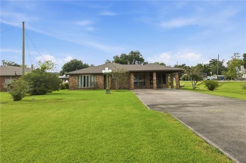 17208 Highway 631, Des Allemands, LA, 70030 | Card Image