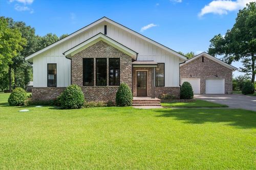 2005 Keough Dr, Piperton, TN, 38017-5315 | Card Image