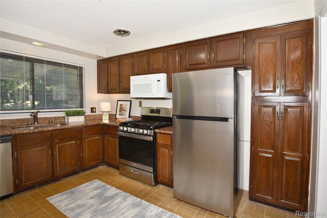 112 HickoryGrove_10.jpg | Image 10