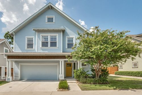 629 Bishop Heights Ln, Dallas, TX, 75208-0166 | Card Image