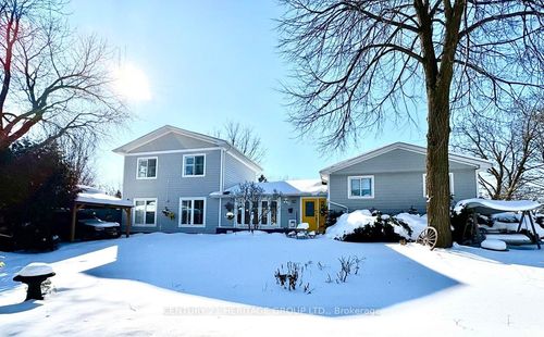 22 Cedar Cres, Aurora, ON, L4G3J8 | Card Image