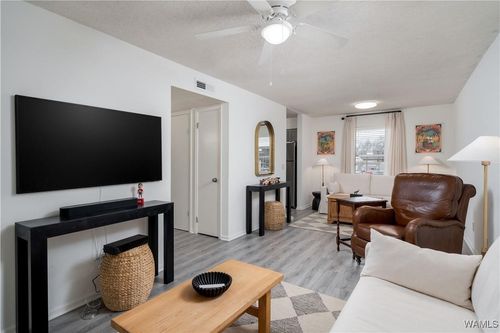 apt-19-1009 12th St, Tuscaloosa, AL, 35401-3000 | Card Image