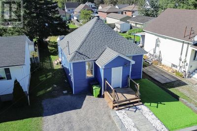 209 Spadina Ave, Home with 3 bedrooms, 2 bathrooms and null parking in Sault Ste. Marie ON | Image 3