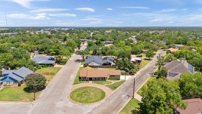 Aerial perspective of 404 S Joekel. This is a corner lot with a total of 3 homes on the whole block. | Image 35