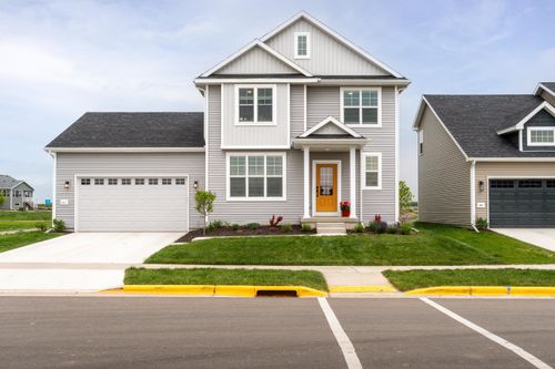 447 Crusader Pt, WAUNAKEE, WI, 53597-8613 | Card Image