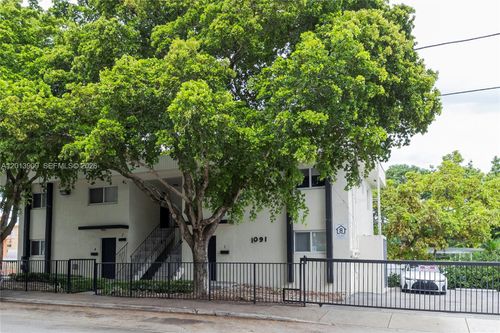 1-1091 Sw 4th St, Miami, FL, 33130-2170 | Card Image
