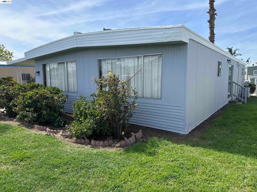 257 Manitoba Grn, Fremont, CA, 94538-5932 | Card Image