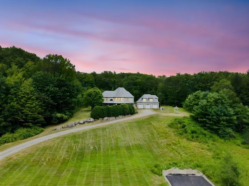 103 Renshaw Rd, Weare, NH, 03281-5944 | Card Image