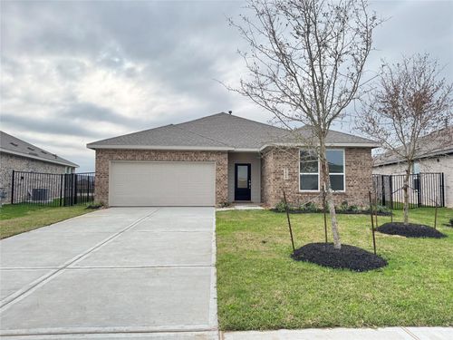 412 Robin St, Angleton, TX, 77515-5672 | Card Image