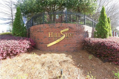 208-3275 Lenox Rd Ne, Atlanta, GA, 30324-2570 | Card Image